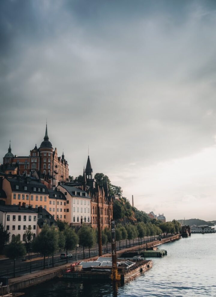 49907512-s-soder-malarstrand-optimized